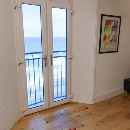 Flat 3, Peacehaven * Whitby