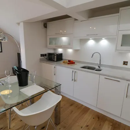 Flat 3, Peacehaven * Whitby