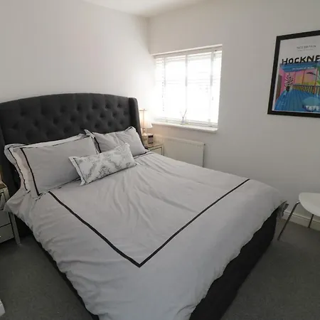 Flat 3, Peacehaven *